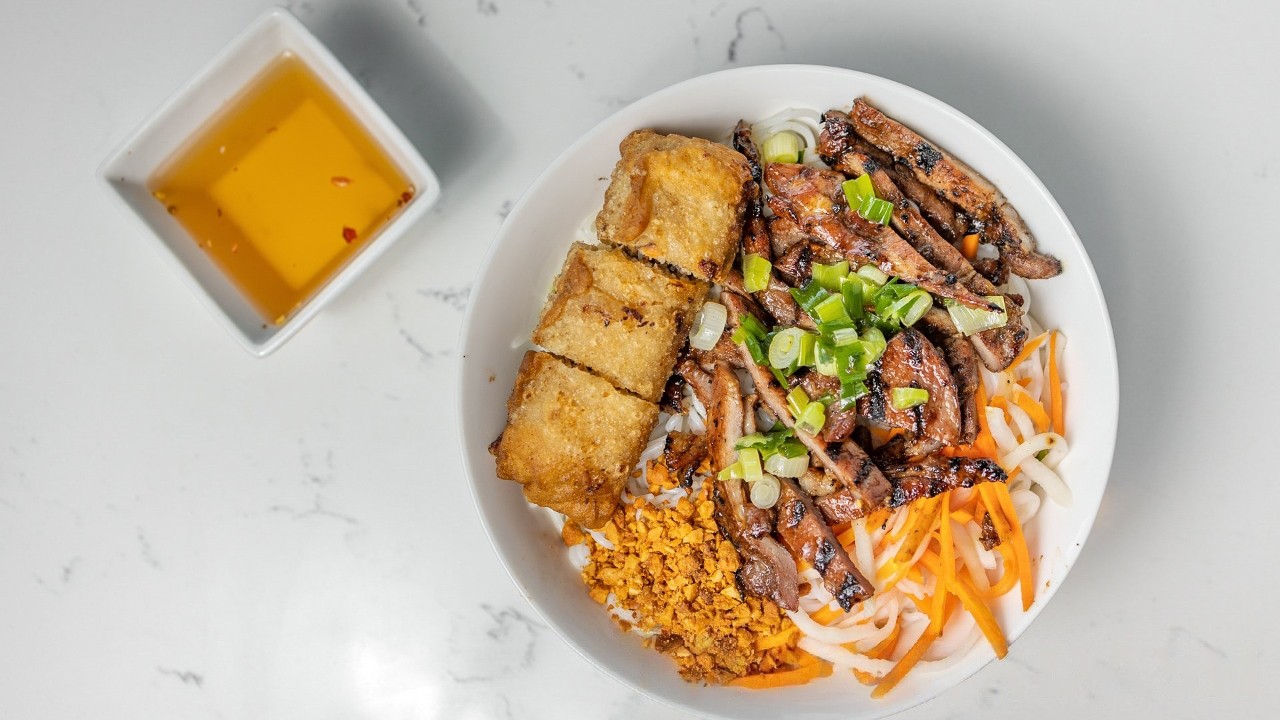 MT Noodles Vietnamese Restaurant