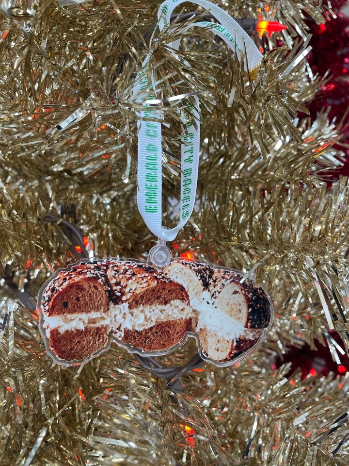 "The Classic" Ornament