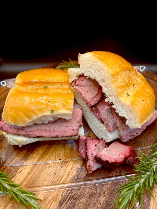 Tri-tip Sandwich