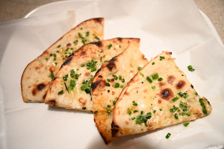 Jalapeno & Cheese Naan