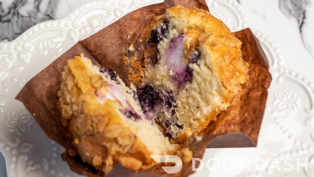Blueberry Lemon Parfait Muffin