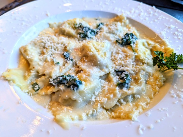 Braised Pork Cheek & Ricotta Ravioli