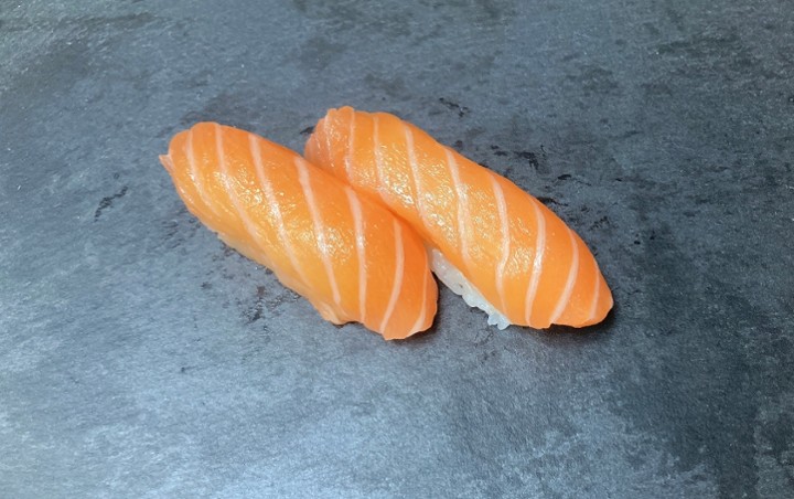 Salmon Nigiri