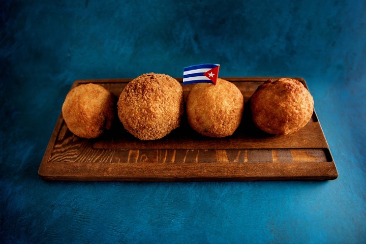 Fried Stuffed Potato Ball / Papa Rellena