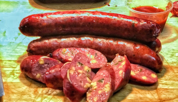 Wagyu Beef Jalapeño Cheddar Sausage