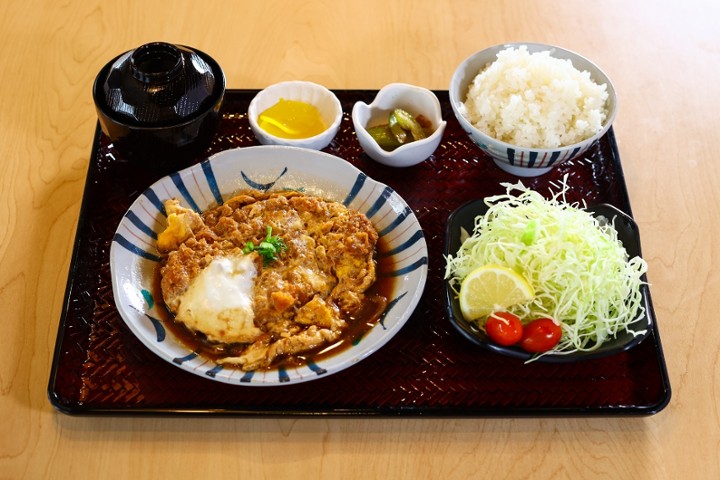 Tonkatsu-Ni Teishoku