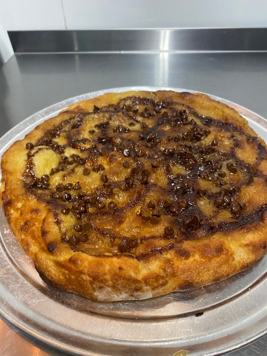 Mavrix Dessert Pizza