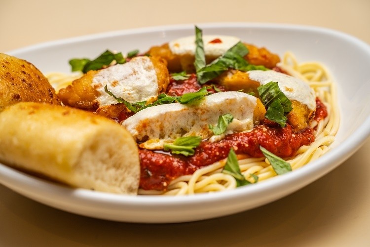 Chicken Parmesan w/ Spaghetti