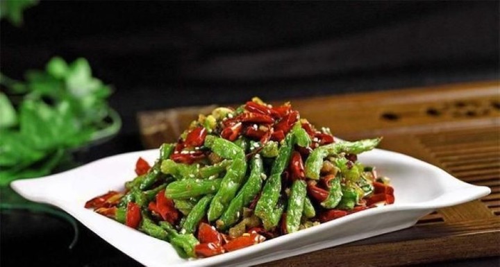 Sauteed String Beans (v)