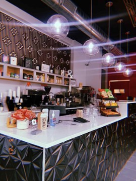 Love & Light Cafe