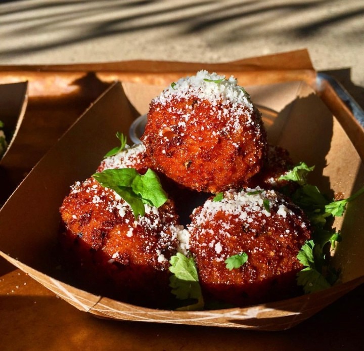 Crispy Mac & Cheese Balls