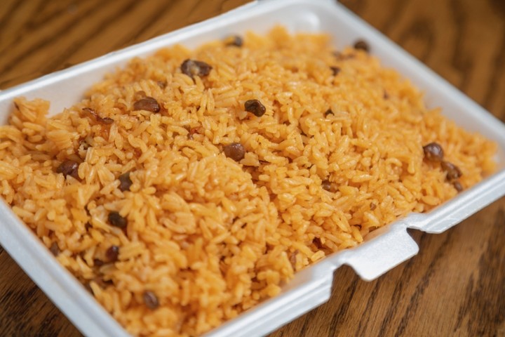 Side of Moro de Guandules/ Rice with Green Pigeon Peas