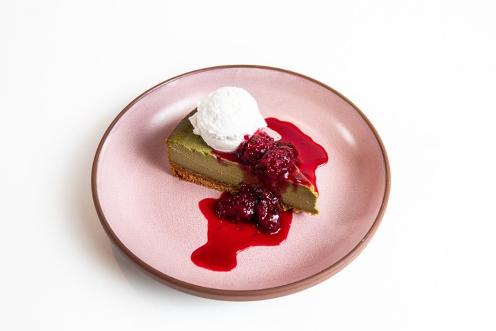 MATCHA CHEESECAKE