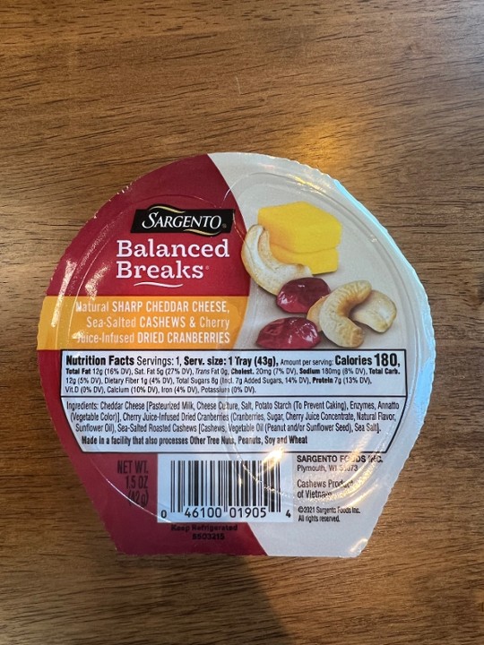 Balanced Breaks -Sharp Cheddar / Cashews / Cranberries