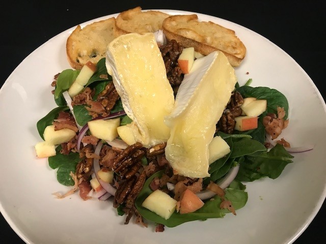 Baked Brie Salad