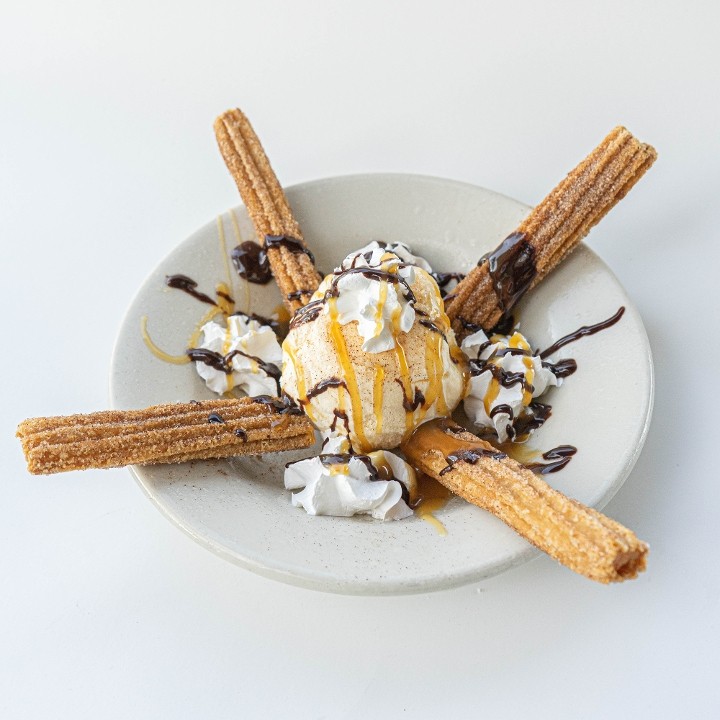 Churro w/ Ice Cream