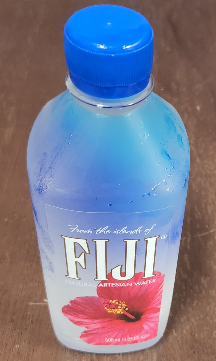 FIJI WATER