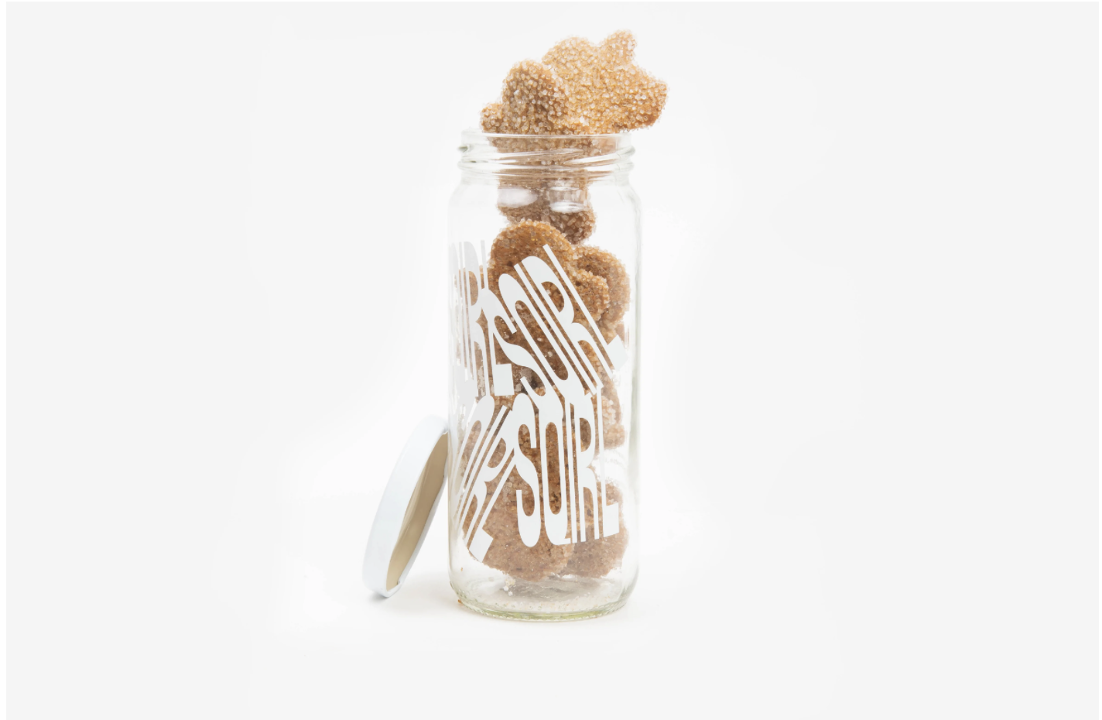 JARMING COLLECTIONS Glass Spice Jars with Shaker Lids - Spice Containers 16  oz Popcorn Seasoning Shaker or Parmesan Cheese, Cinnamon Sugar Dispenser