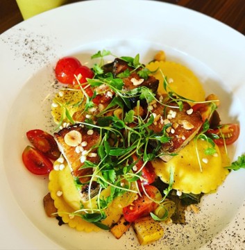 OAKLEYS bistro