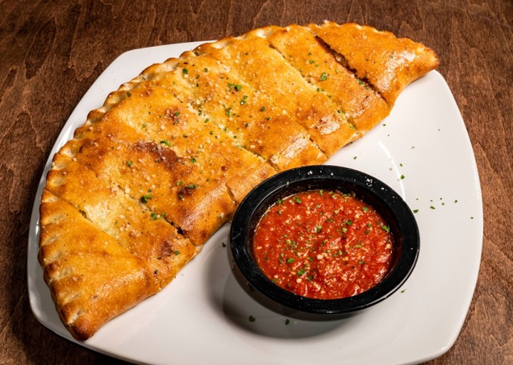 PEPPERONI CALZONE