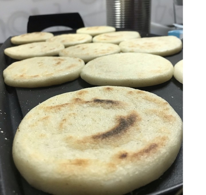 WIDOW Arepa / La Viuda