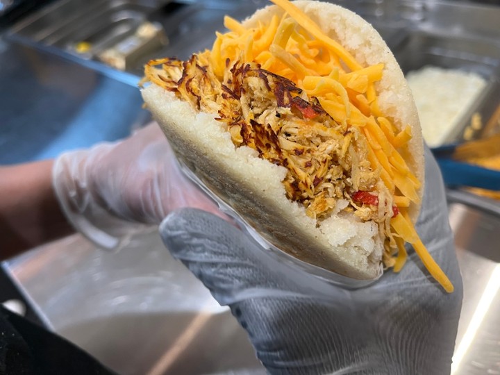 CHICKEN Arepa