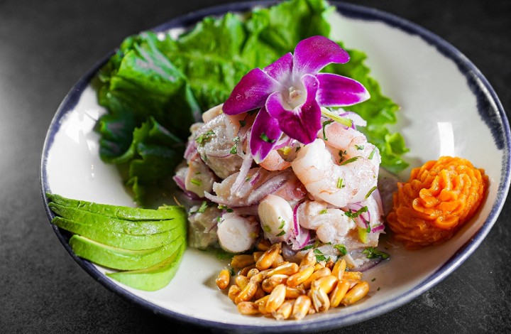 Ceviche Mixto