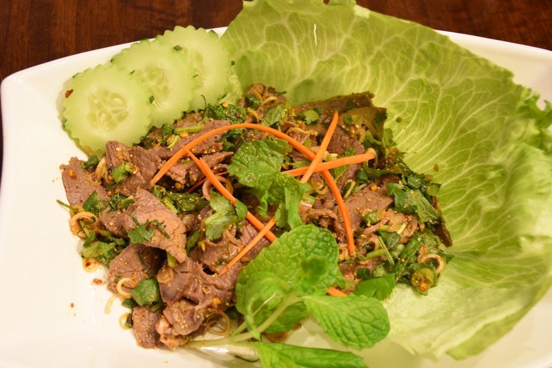 Nam Tok / Spicy Salad Grilled Beef (GF)