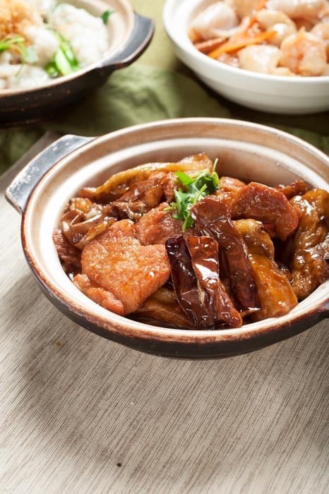 Pork Chop and Eggplant Hot Pot 豬扒茄子煲