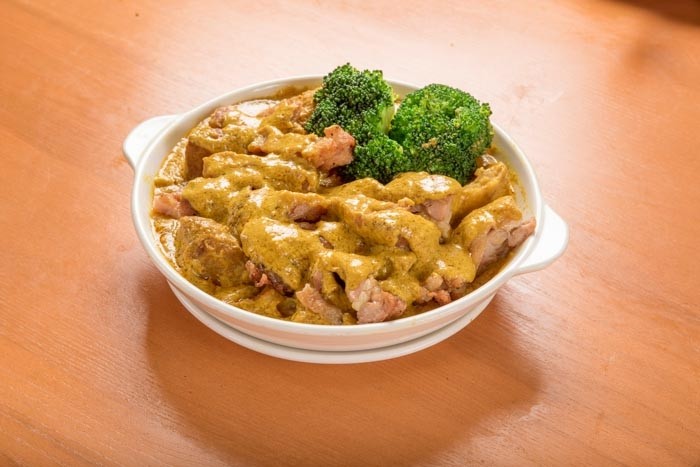Curry Chicken 咖喱雞