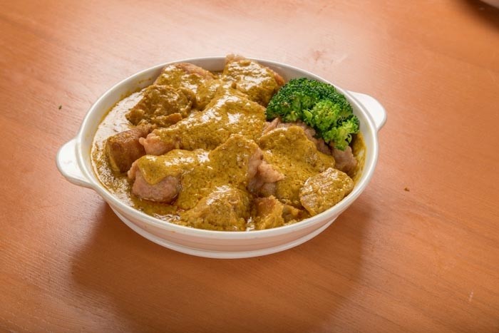Curry Pork Chop 咖喱豬扒