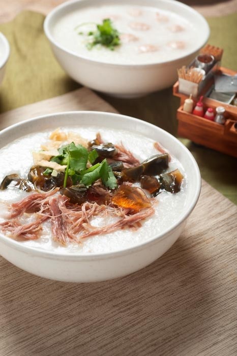 Pork & Preserved Egg Congee 皮蛋瘦肉粥