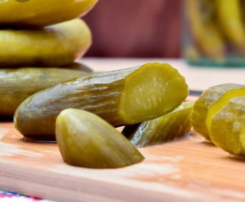 SIDE-Israeli Pickles