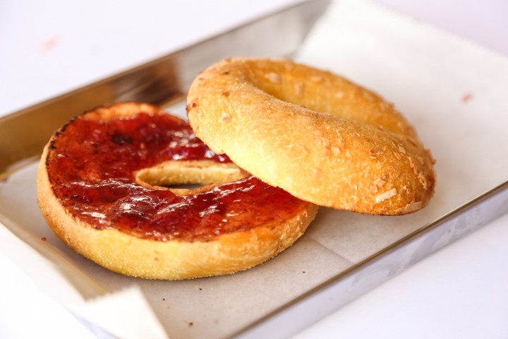 Bagel With Jelly