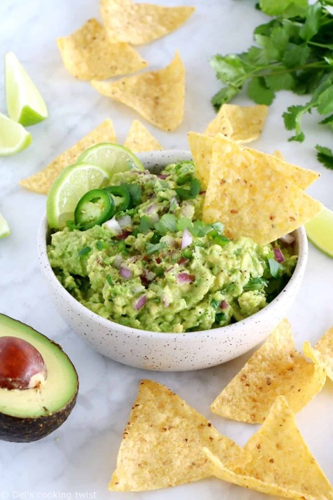 CHIPS & GUACAMOLE