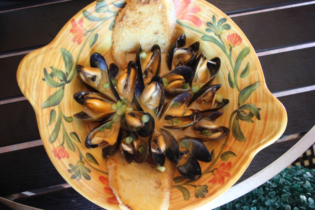 Pan Roasted Andouille Dijon Mussels