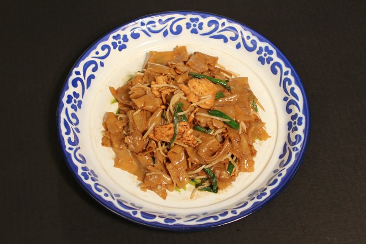 Char Kway Teow (Malaysian Noodle)