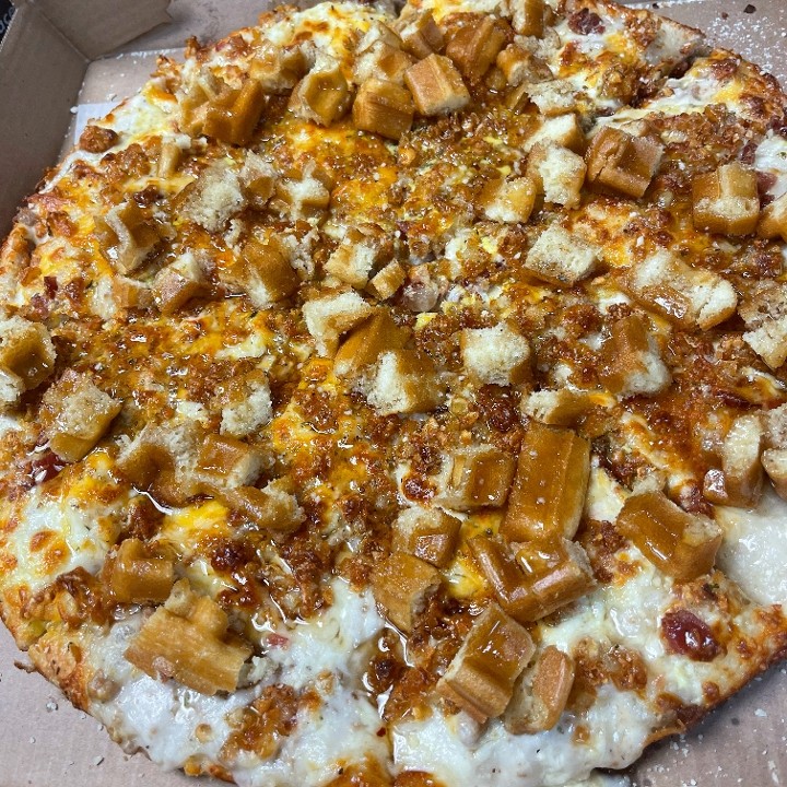 Large Sausage and Gravy Breakfast Pizza