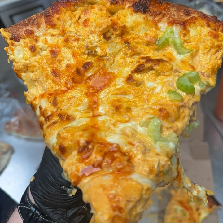 Large Buffalo Chicken Wing Pizza