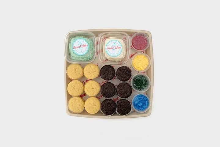 SusieBlue Cupcake Deco Box