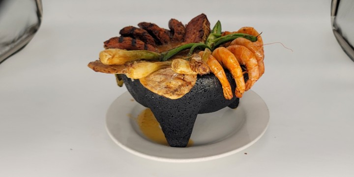 Molcajete a la Mexicana