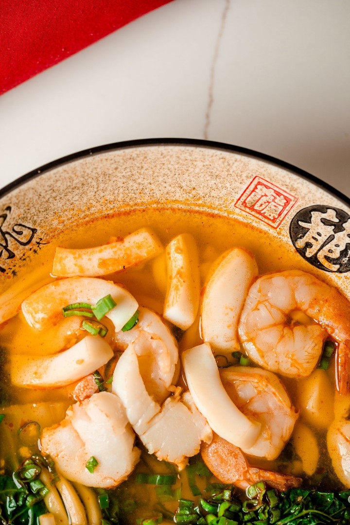 Spicy Seafood Udon