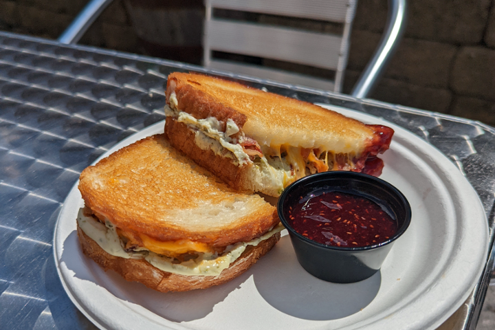 Jalapeno Popper Grilled Cheese