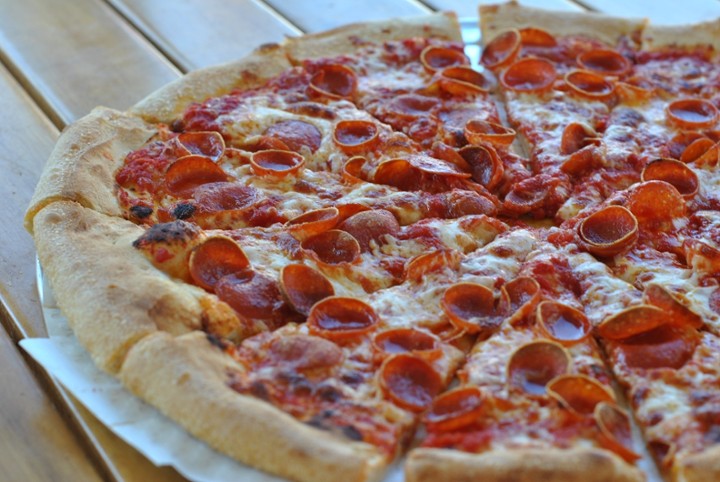 Pepperoni - (16" Round Pizza)