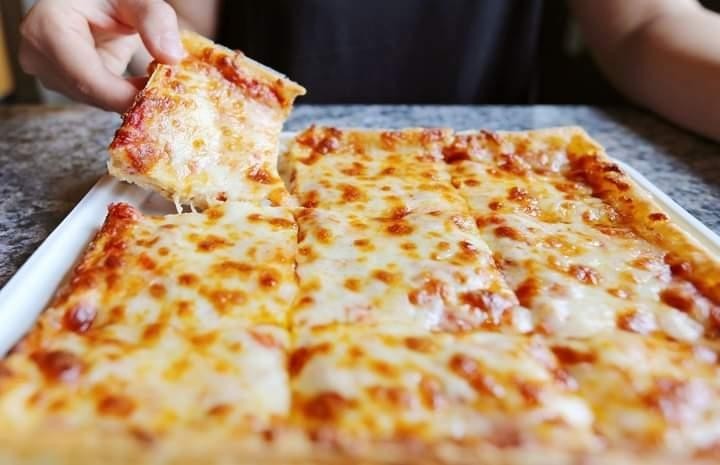 10" SICILIAN CHEESE PIZZA