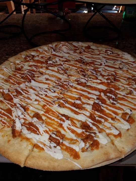 10" BUFFALO CHICKEN PIZZA