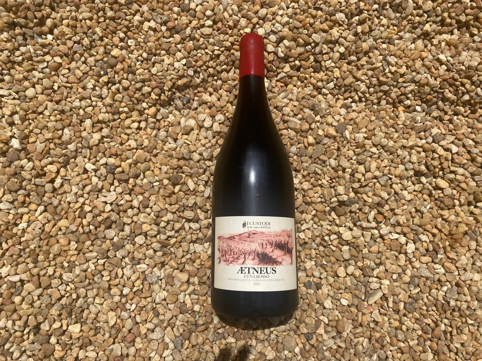 BT Aetneus Sicilian Red Blend (2015). I Custodi delle Vigne dell'Etna. Sicilia, Italy.
