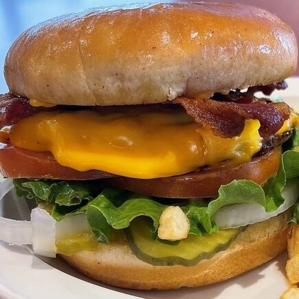 Bacon Burger*