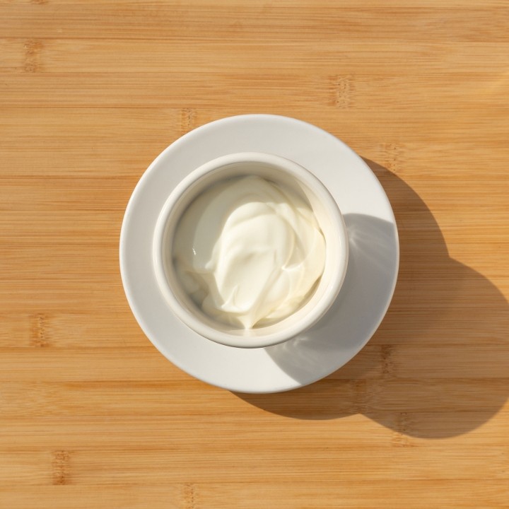 Yogurt (organic plain)