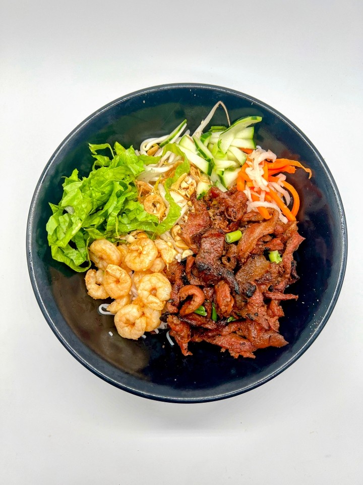 Bun Tom Thit Nuong - Noodles w/ BBQ Pork & Shrimp